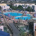 Hl Paradise Island 4*