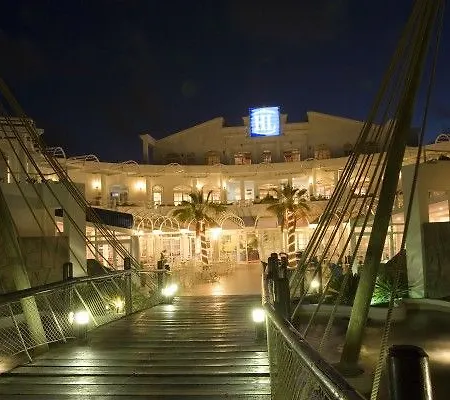 Hl Paradise Island 4*