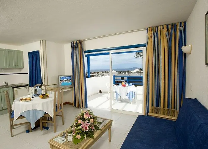 Hl Paradise Island Otel Playa Blanca